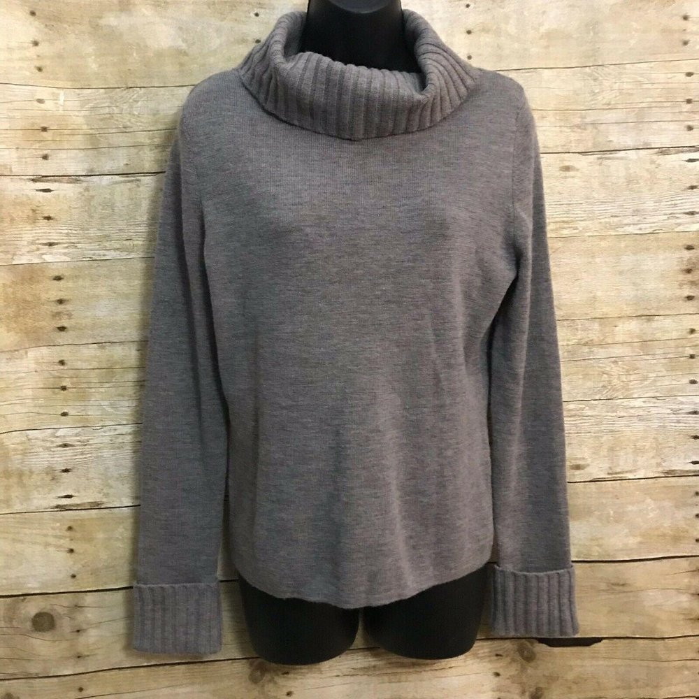Mercer & Madison Medium Sweater Gray Cowl Neck